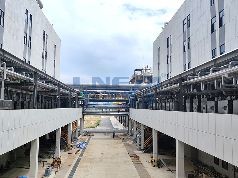 闭式循环水系统选型指南：如何为工业场景匹配可靠解决方案-冠亚恒温